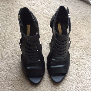 BCBG Heels 8.5